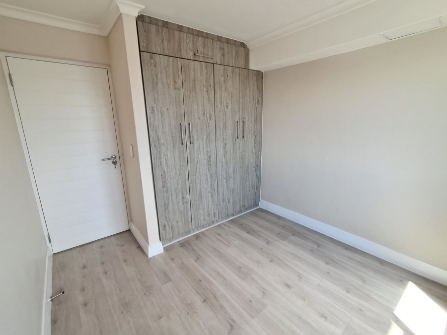 To Let 2 Bedroom Property for Rent in Zonnebloem Western Cape